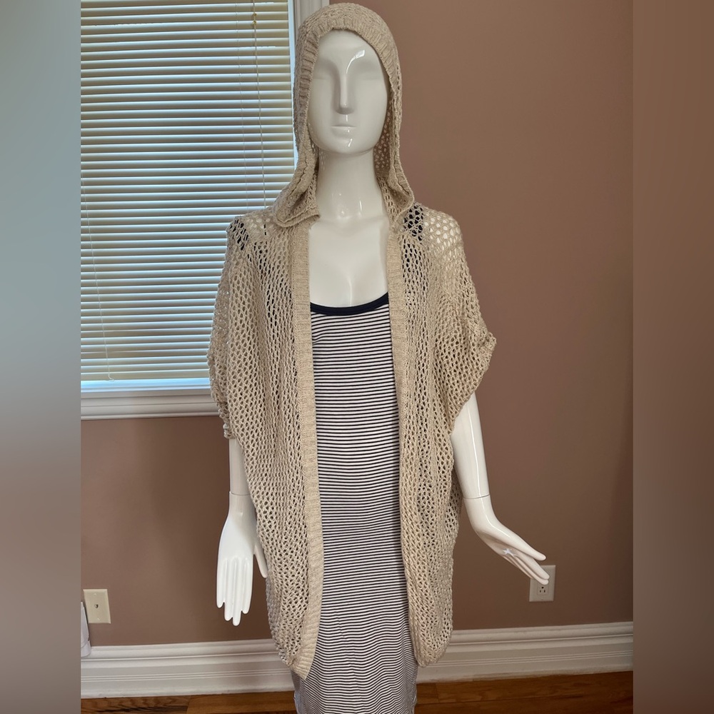 Free with purchase - Made in Italy - Brandy Melville Cream Hooded Knit Poncho